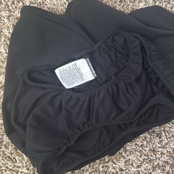 Nike Dri-FIT black women’s running shorts - Picture 4 of 4